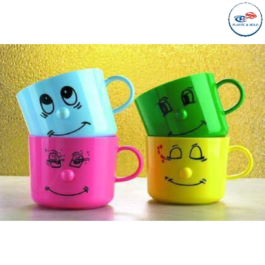 4 COLORS CUP SET