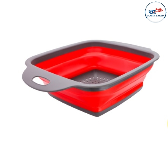 SQUARE-SHAPED COLLAPSIBLE COLANDER