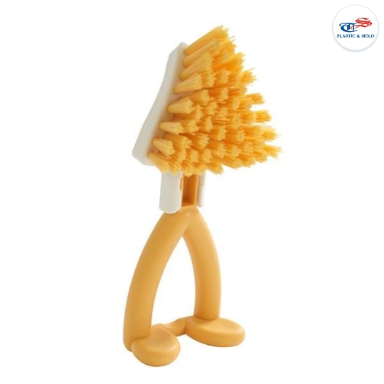 TRIANGULAR STANDING CLEANING BRUSH