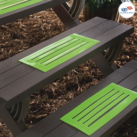 GLOWING STEP MAT