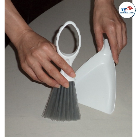 SMALL CLEANING BRUSH SET